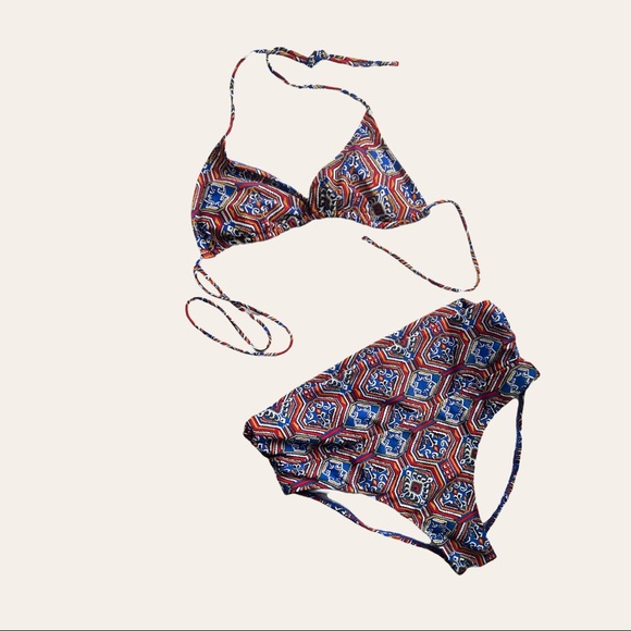 Jessica Simpson - Picture 1 of 5